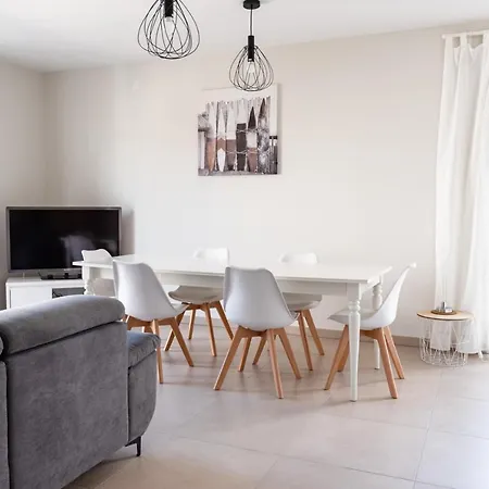 La Villa *